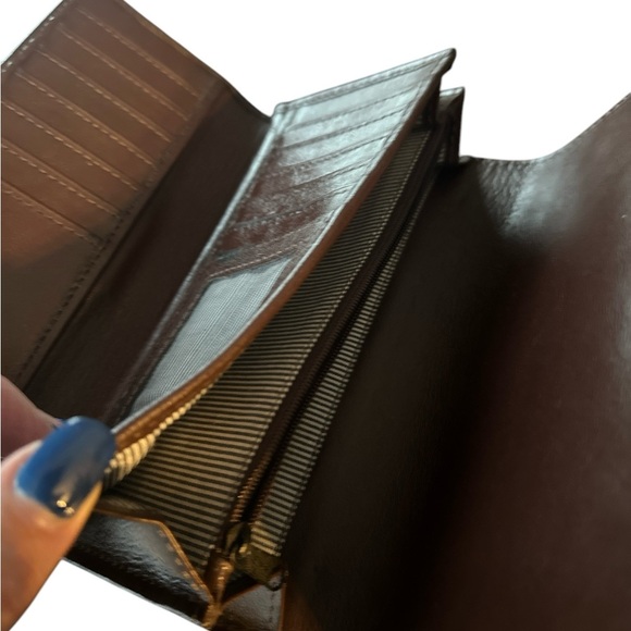 Beara Beara Wallet, Vintage Women’s Olivia 7.5 X 4, amazing quality leather - Picture 6 of 11